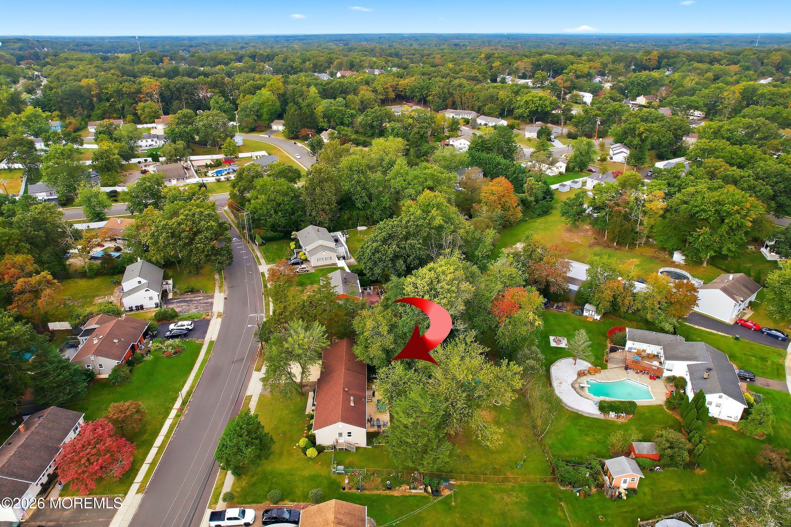 8 Hampton Road Howell NJ 07731