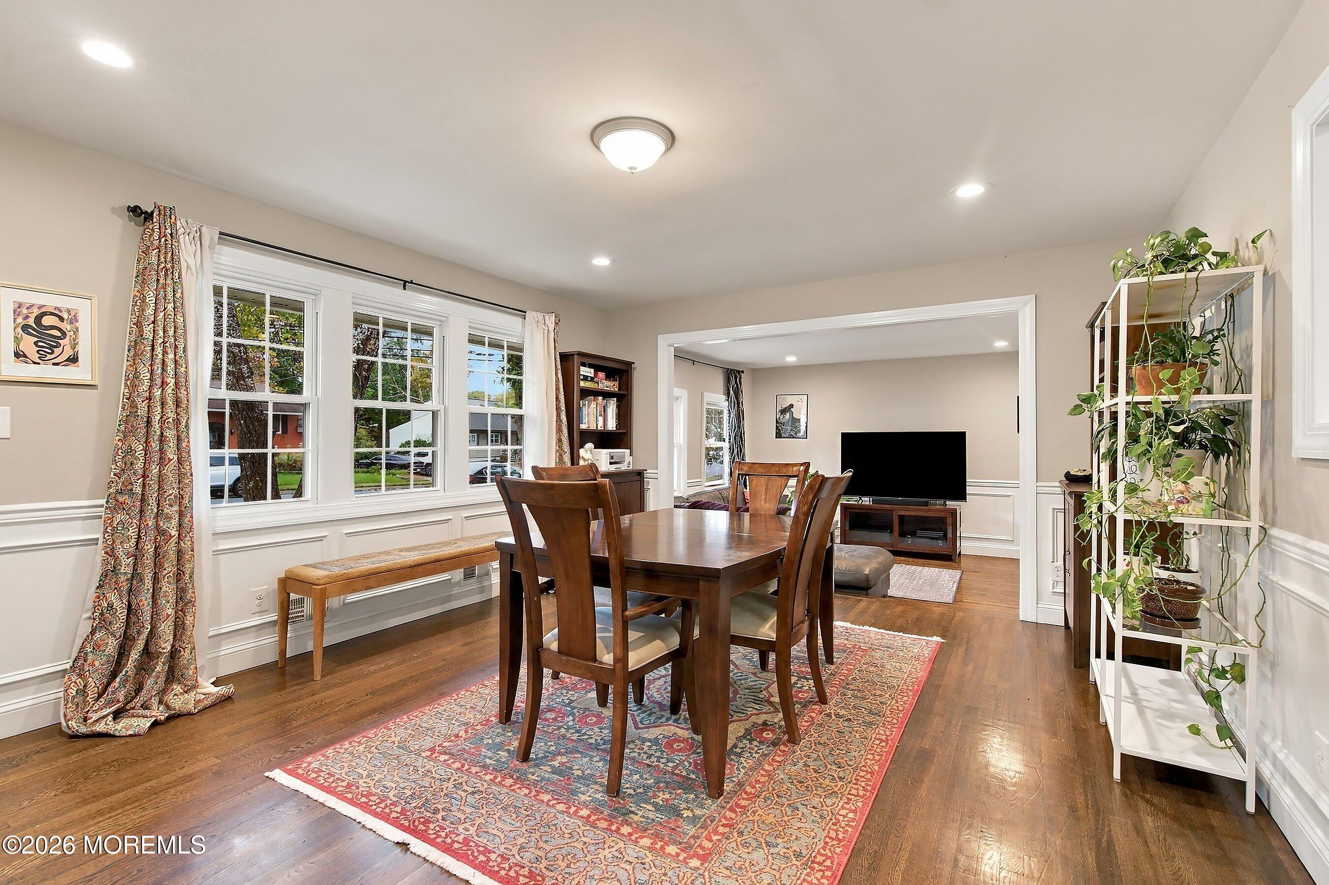 8 Hampton Road Howell NJ 07731