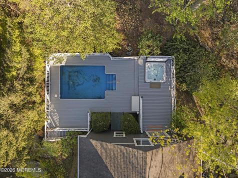 17 Park Way Highlands NJ 07732