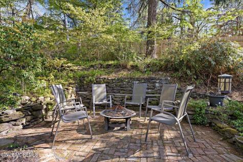 17 Park Way Highlands NJ 07732