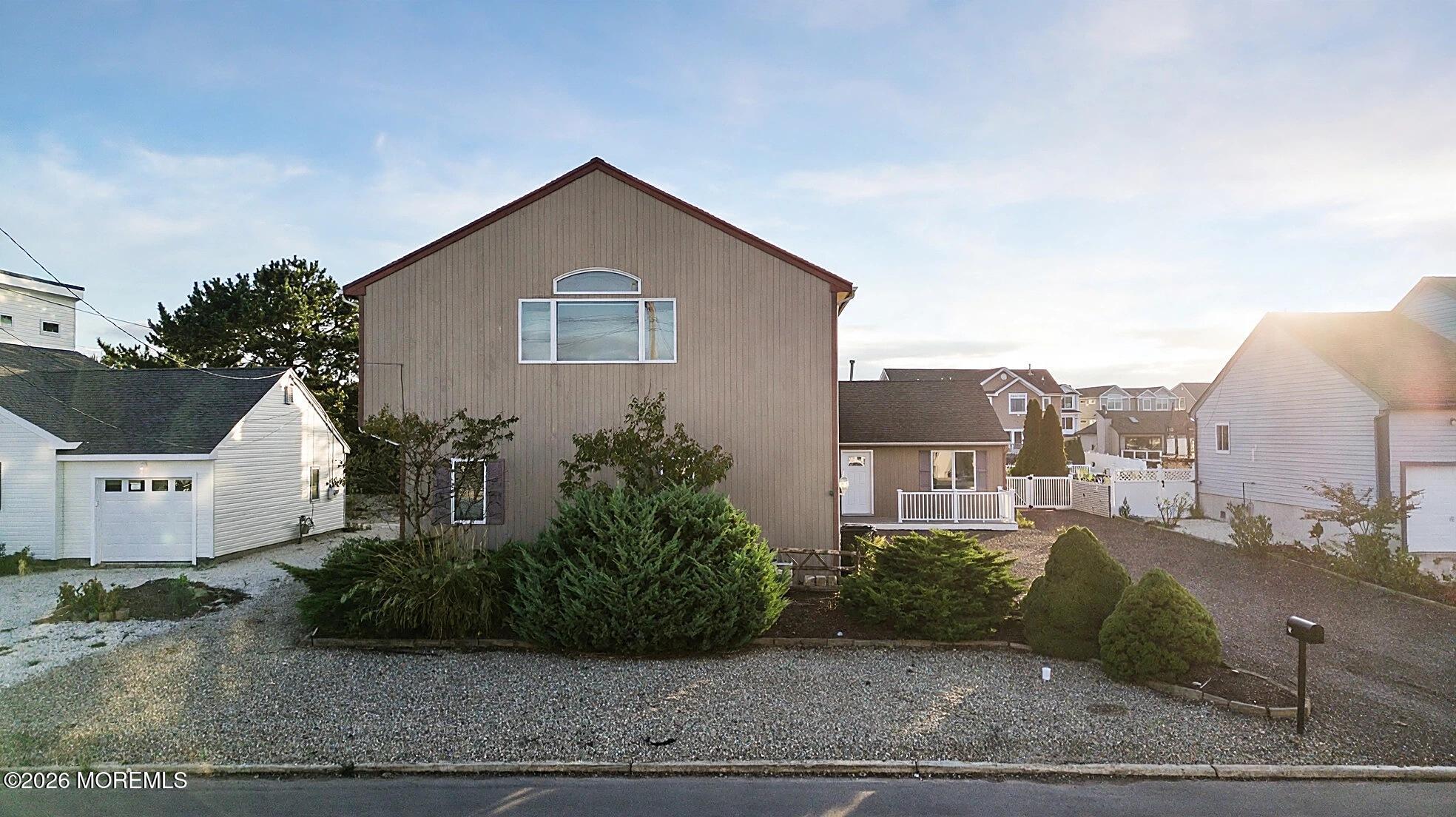 943 Jennifer Lane Manahawkin NJ 08050