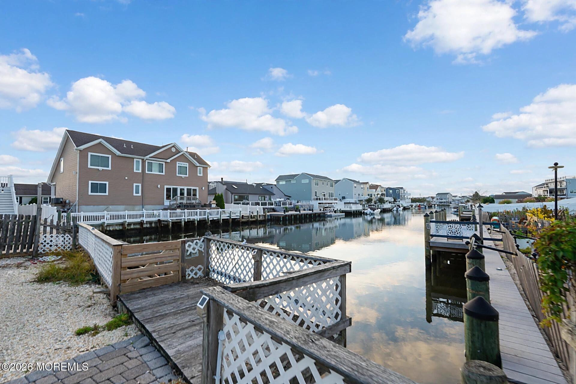 943 Jennifer Lane Manahawkin NJ 08050
