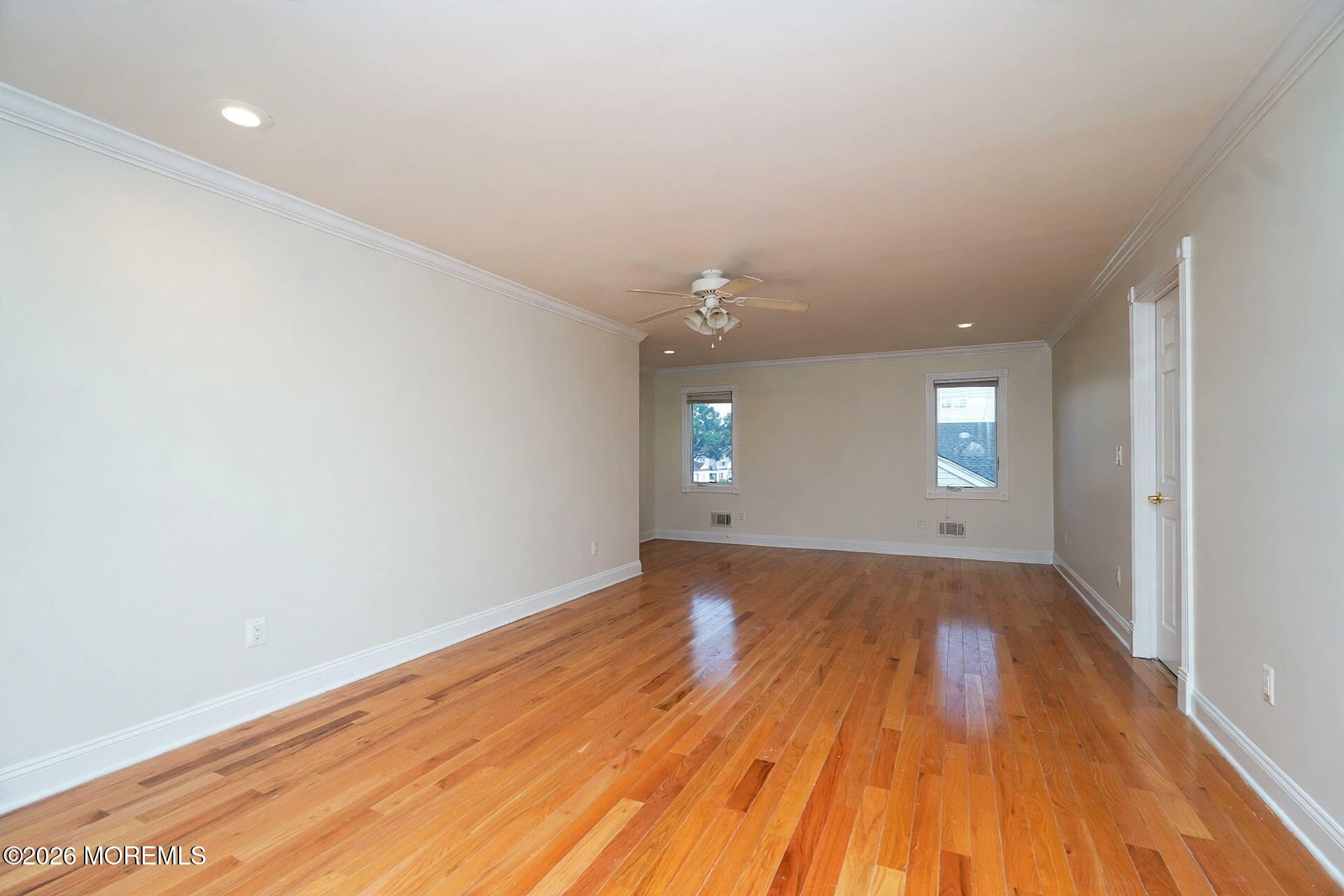 943 Jennifer Lane Manahawkin NJ 08050