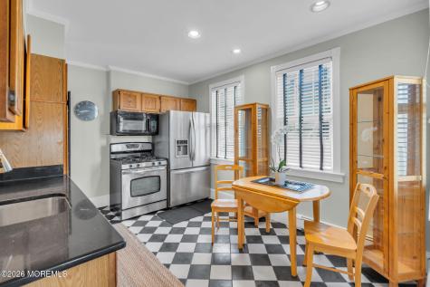 31 Broadway Ocean Grove NJ 07756