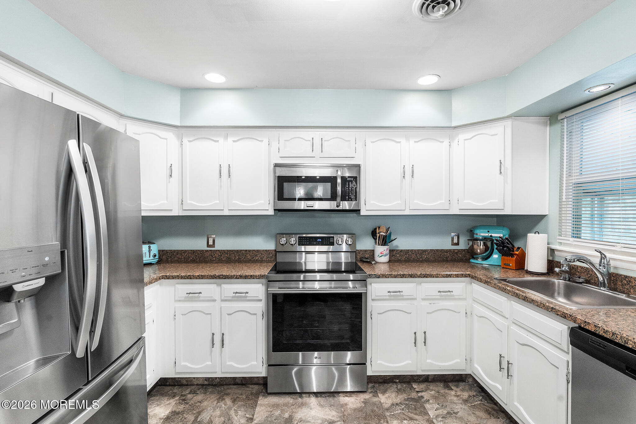 46 Auburn Street Whiting NJ 08759