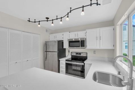 846A Winchester Court Manchester NJ 08759