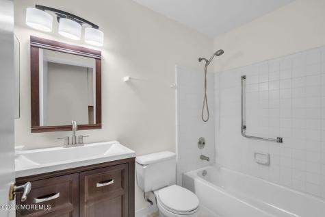 846A Winchester Court Manchester NJ 08759