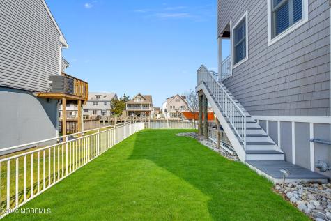 6 Capstan Road Waretown NJ 08758
