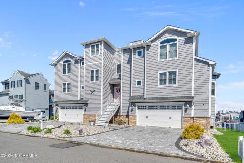 6 Capstan Road Waretown NJ 08758