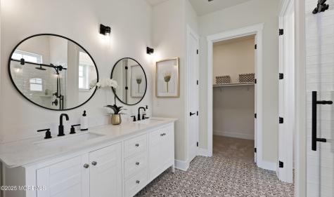 28 Larkspur Lane Manalapan NJ 07726