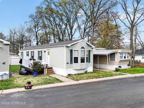 48 Randall Avenue Hazlet NJ 07734