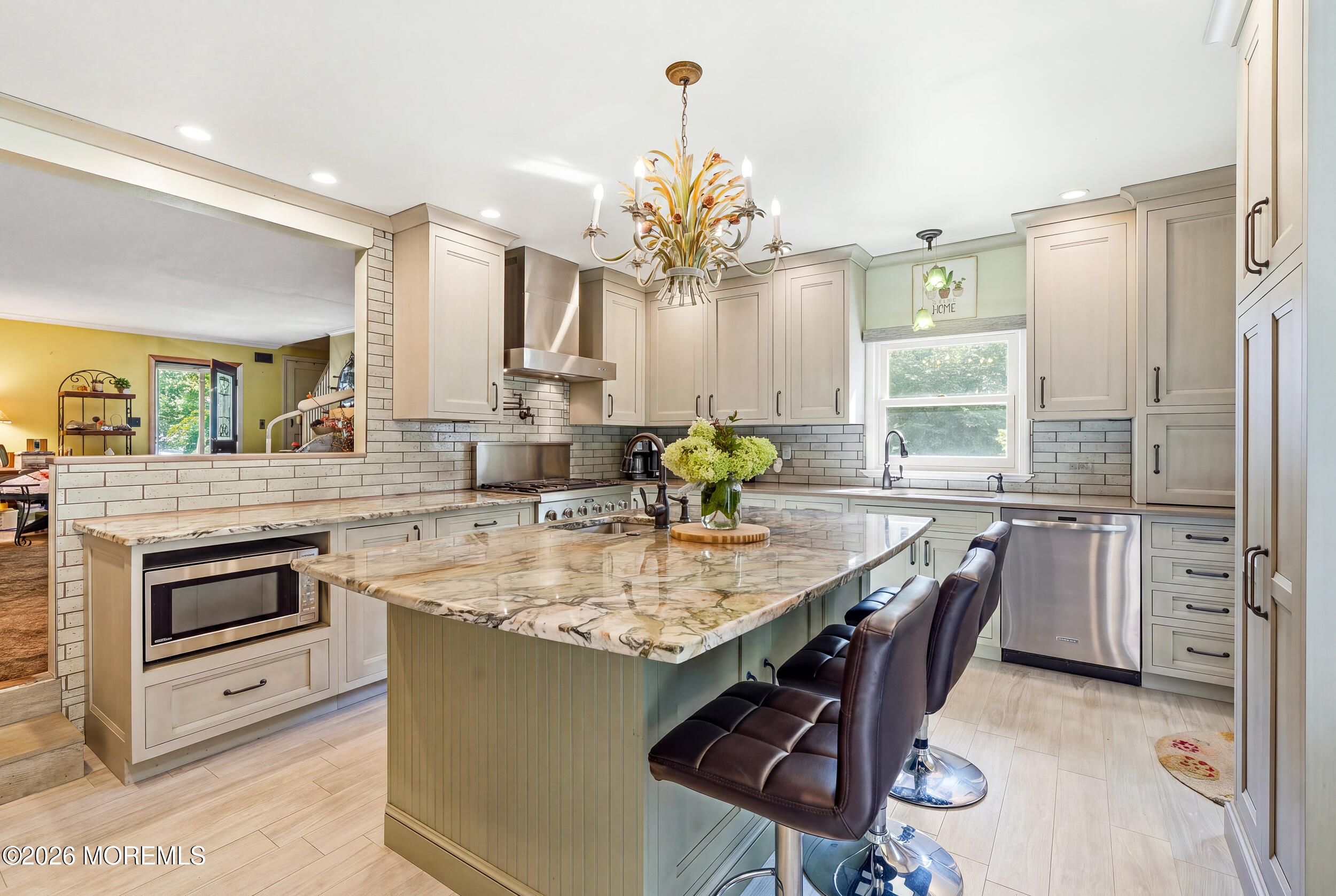 428 Redmond Avenue Oakhurst NJ 07755