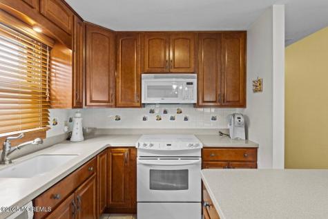 100 3rd Avenue Lavallette NJ 08735