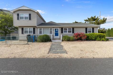 100 3rd Avenue Lavallette NJ 08735