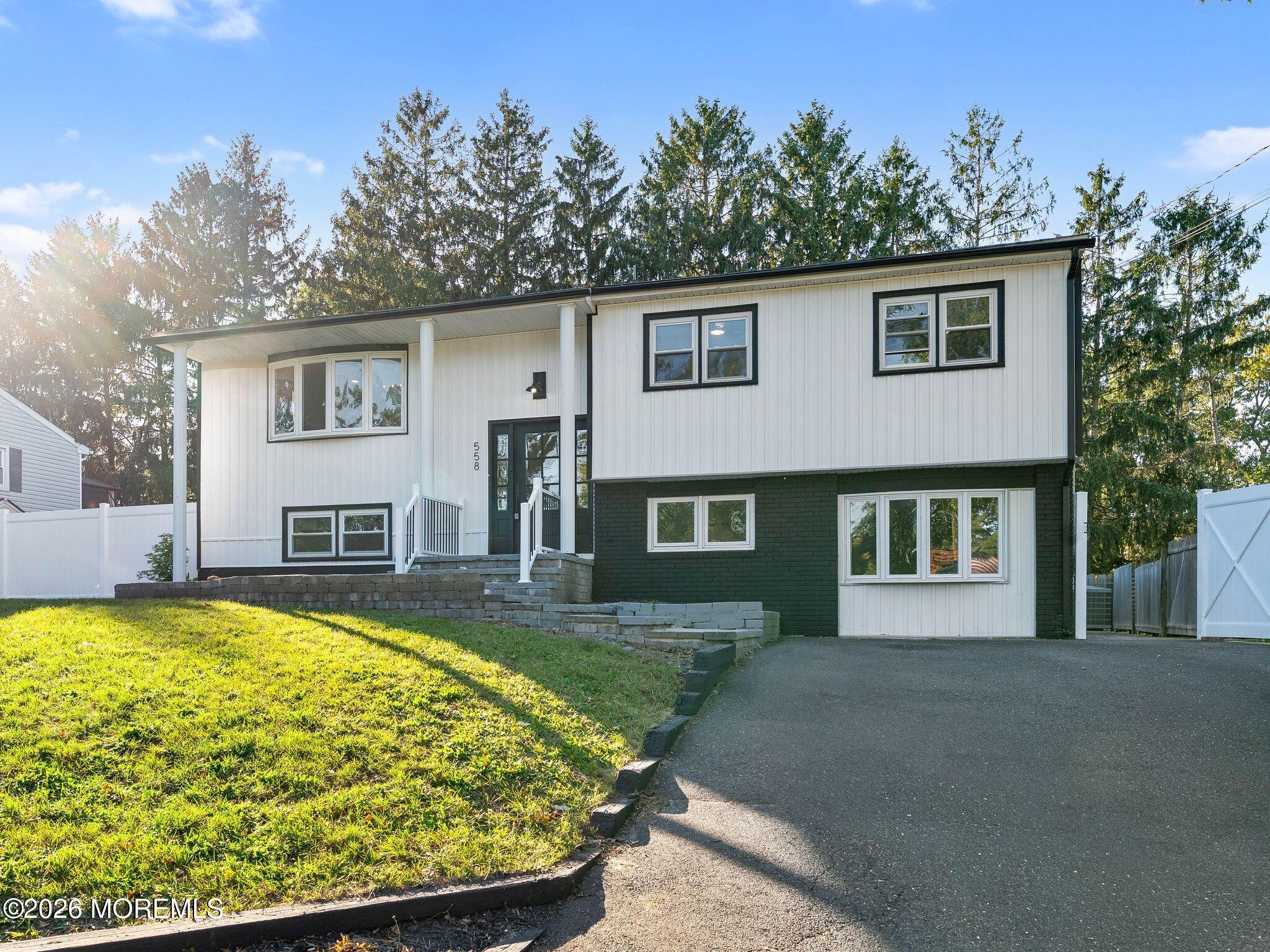 558 Fawn Drive Toms River NJ 08753