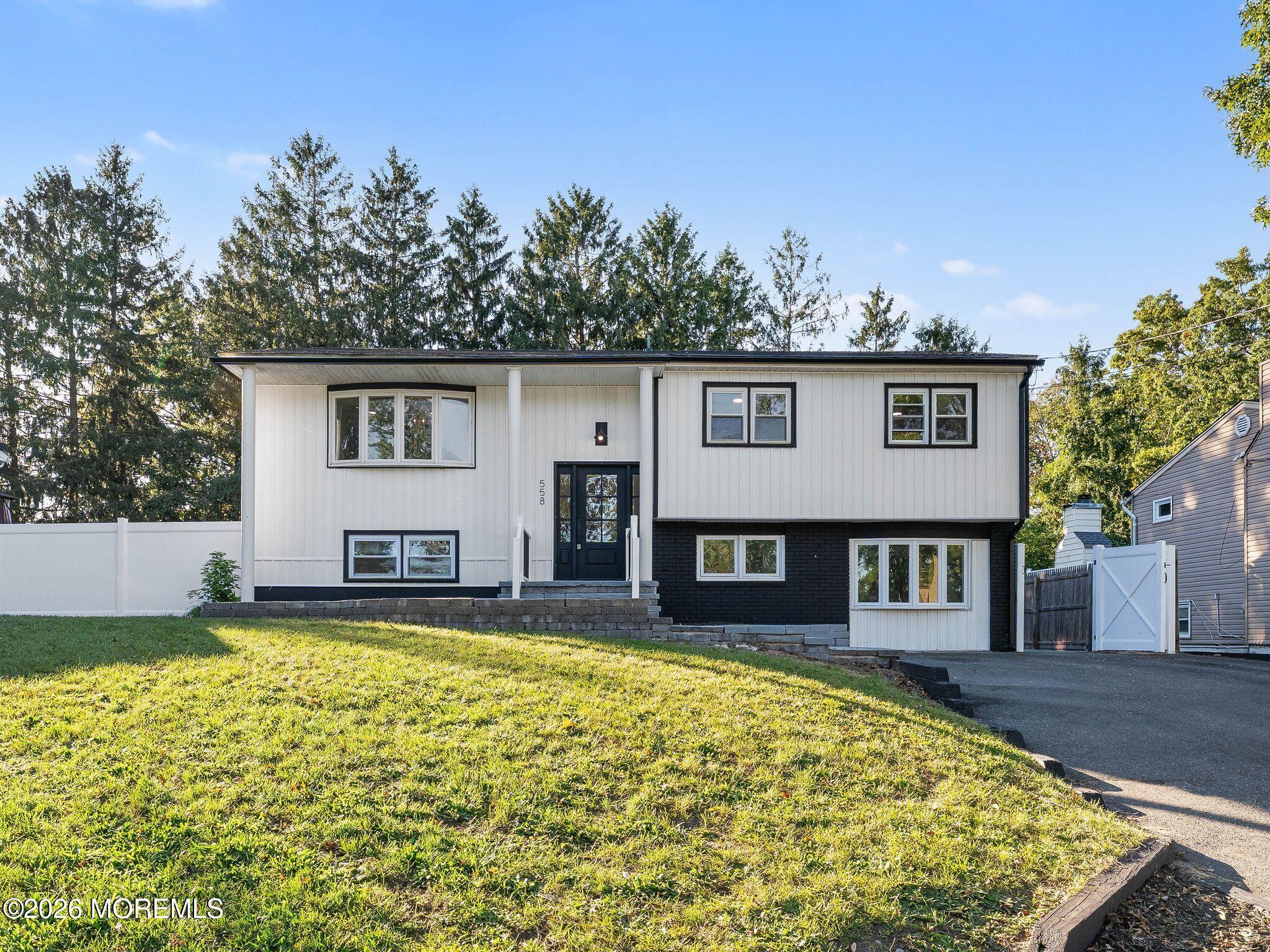 558 Fawn Drive Toms River NJ 08753