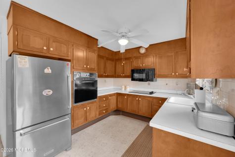620A Huntington Drive Lakewood NJ 08701
