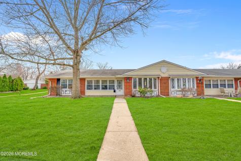 620A Huntington Drive Lakewood NJ 08701