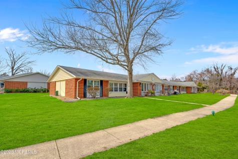 620A Huntington Drive Lakewood NJ 08701