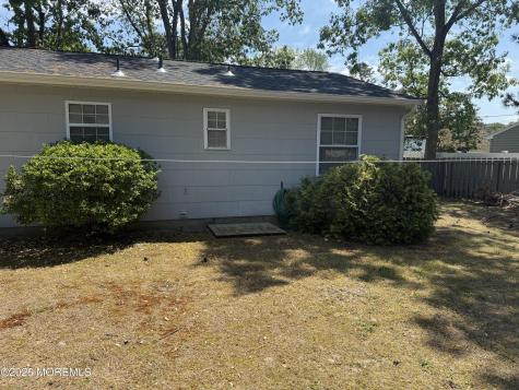 721 12th Avenue Toms River NJ 08757