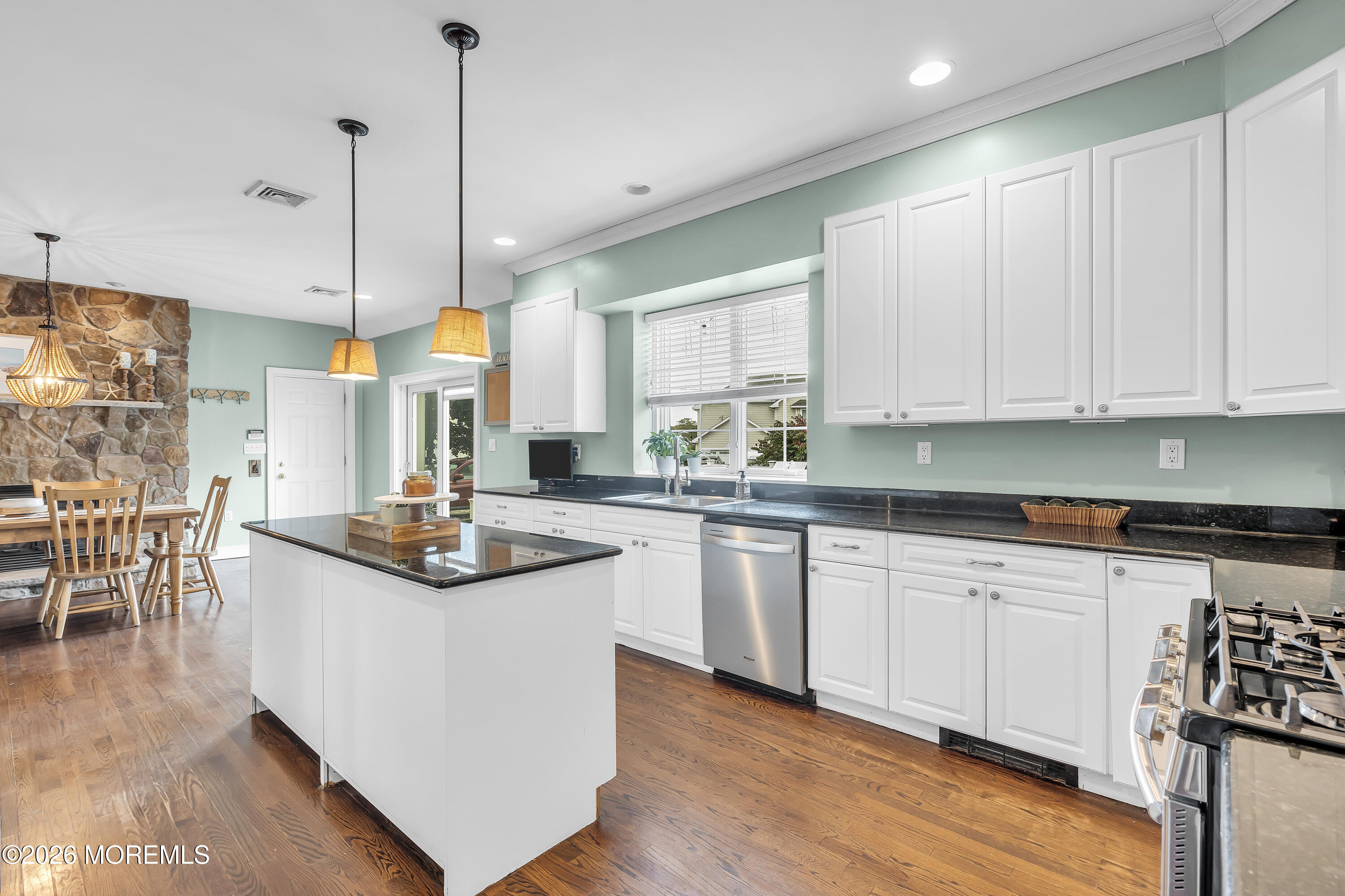 14 Winhar Place Oceanport NJ 07757