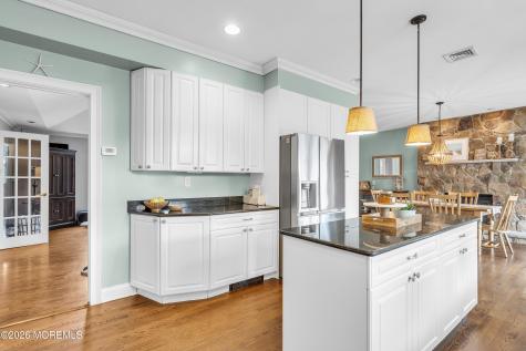 14 Winhar Place Oceanport NJ 07757