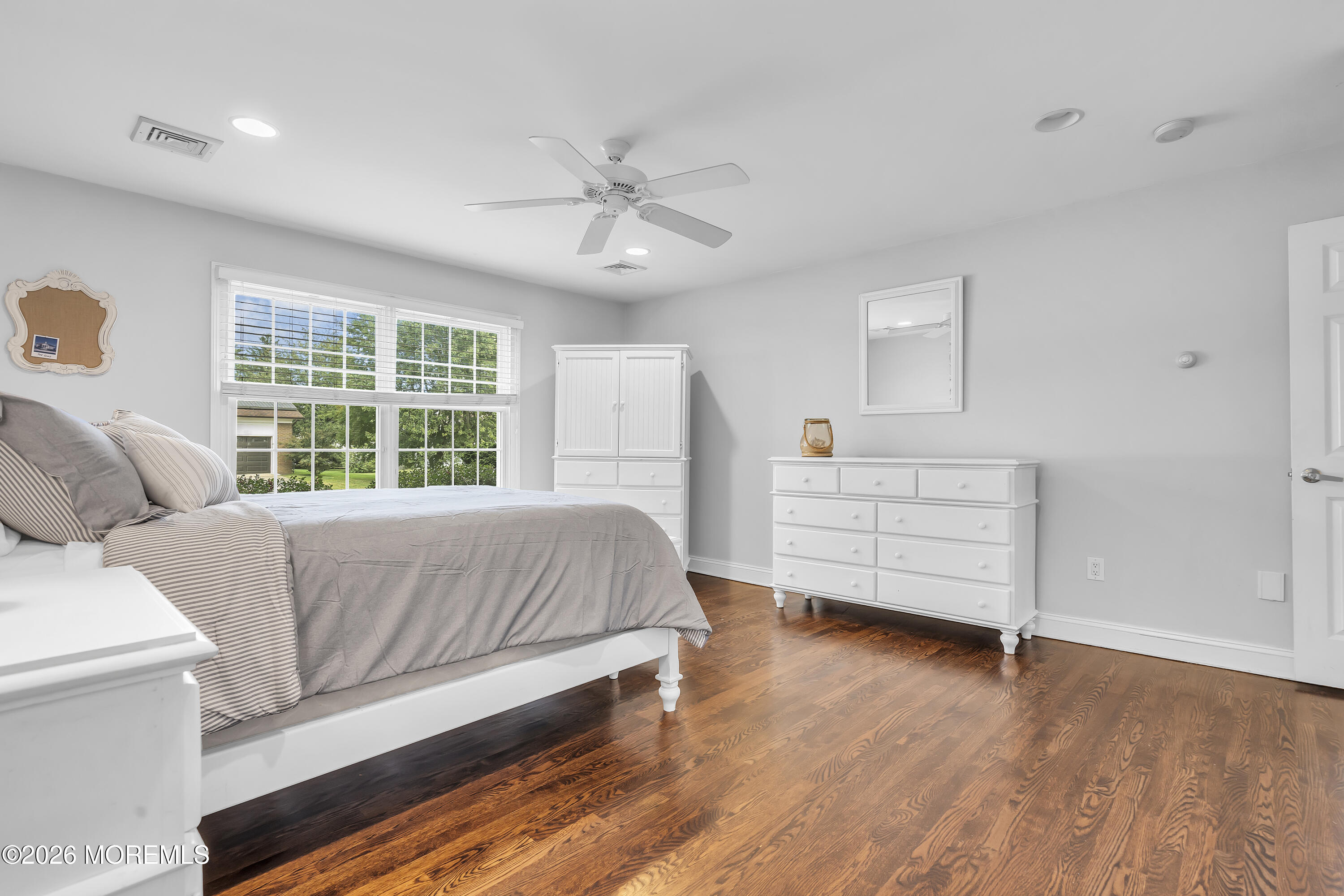 14 Winhar Place Oceanport NJ 07757