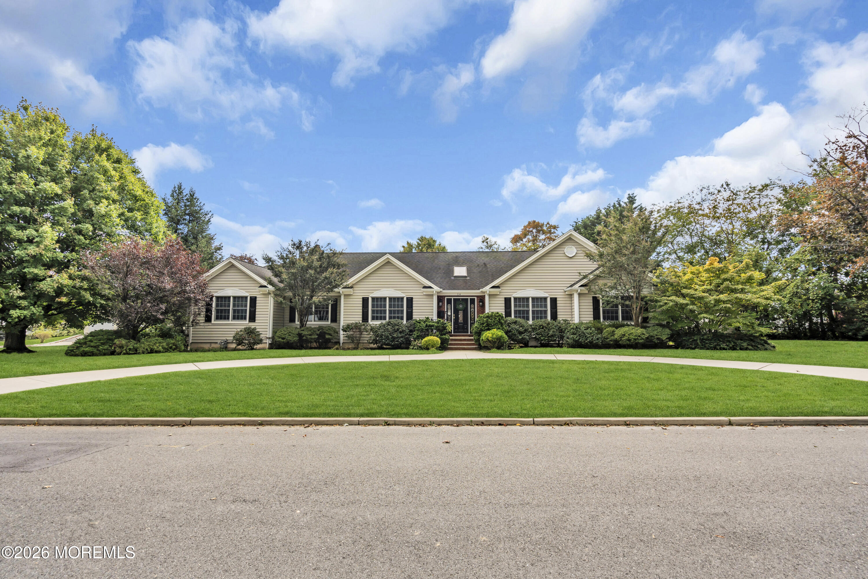 14 Winhar Place Oceanport NJ 07757