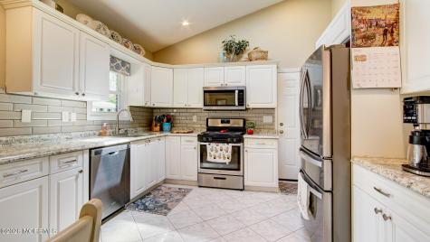 22 Columbia Road Parlin NJ 08859