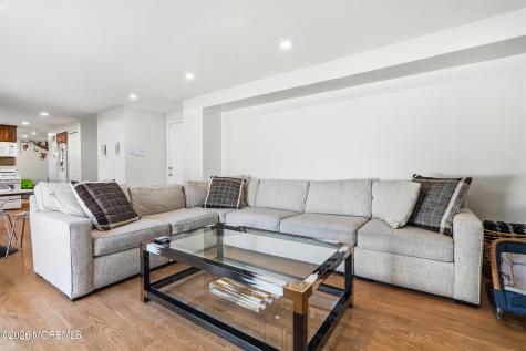 1707 Melville Street Oakhurst NJ 07755