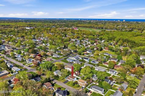 1707 Melville Street Oakhurst NJ 07755