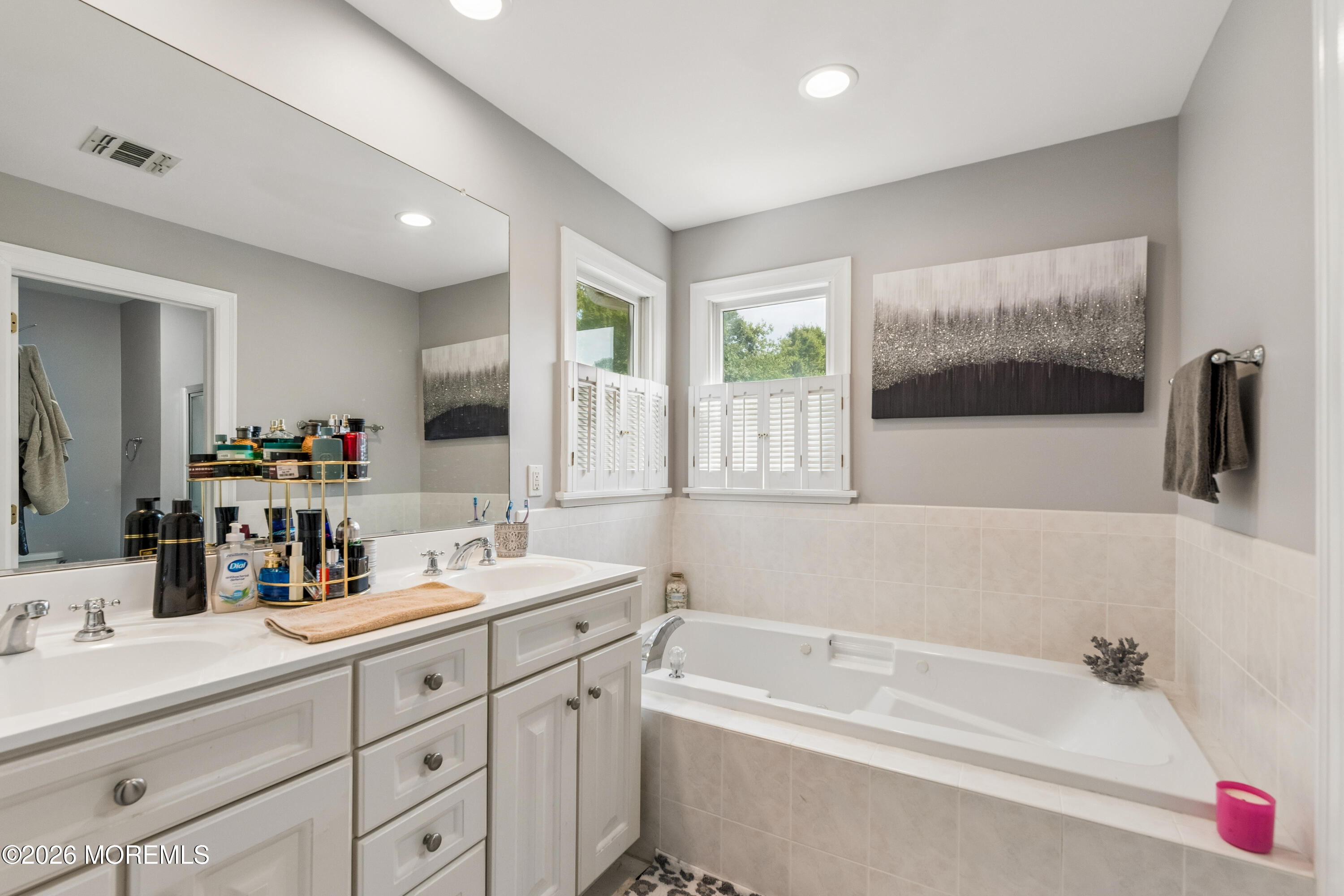 229 Parker Street Manahawkin NJ 08050