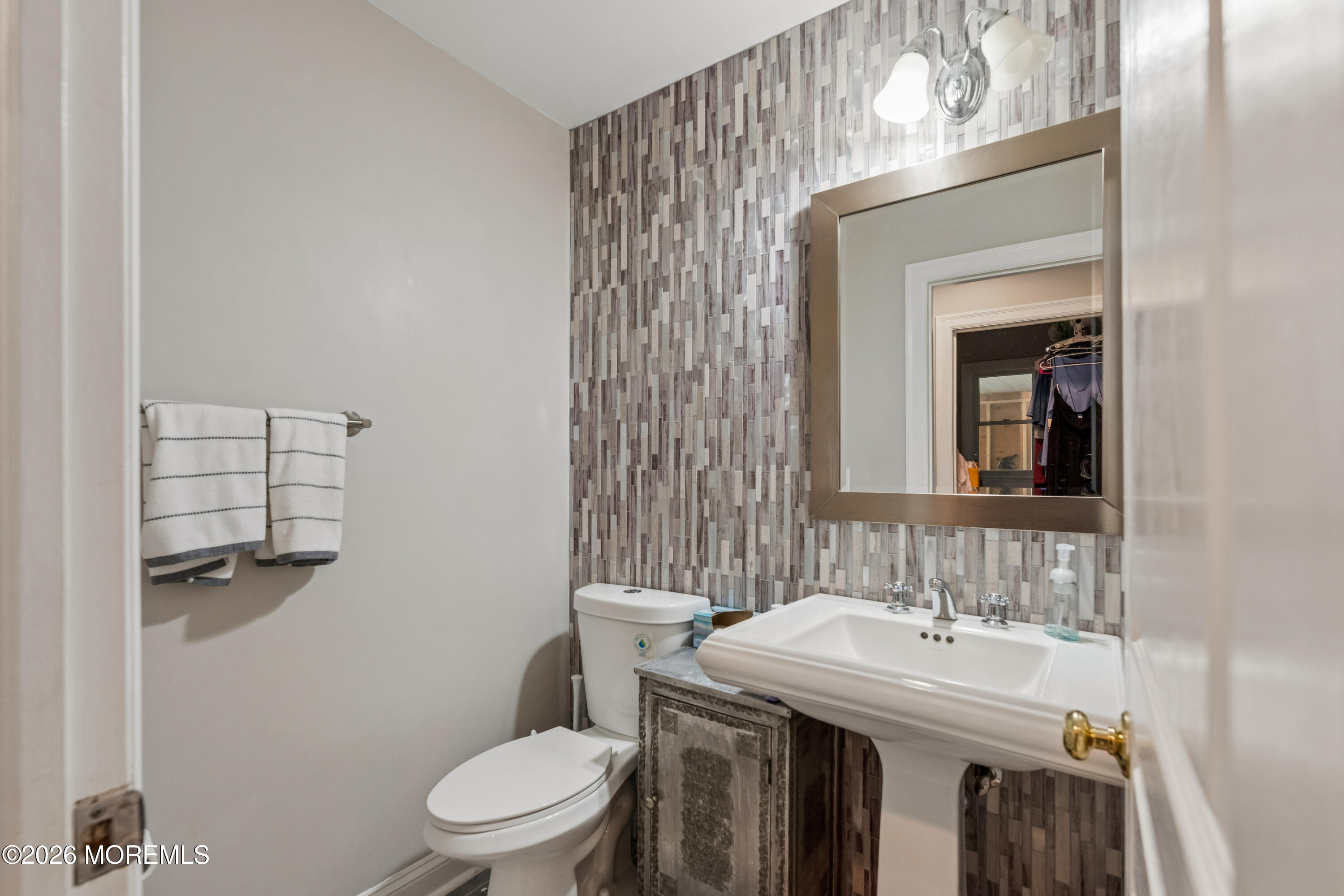 229 Parker Street Manahawkin NJ 08050