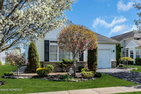 79 Halsted Drive Manchester NJ 08759