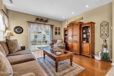 79 Halsted Drive Manchester NJ 08759