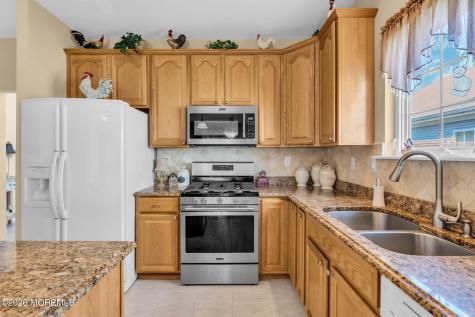 79 Halsted Drive Manchester NJ 08759