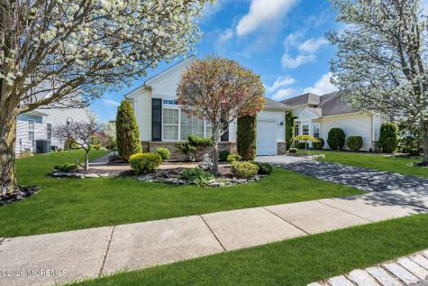 79 Halsted Drive Manchester NJ 08759