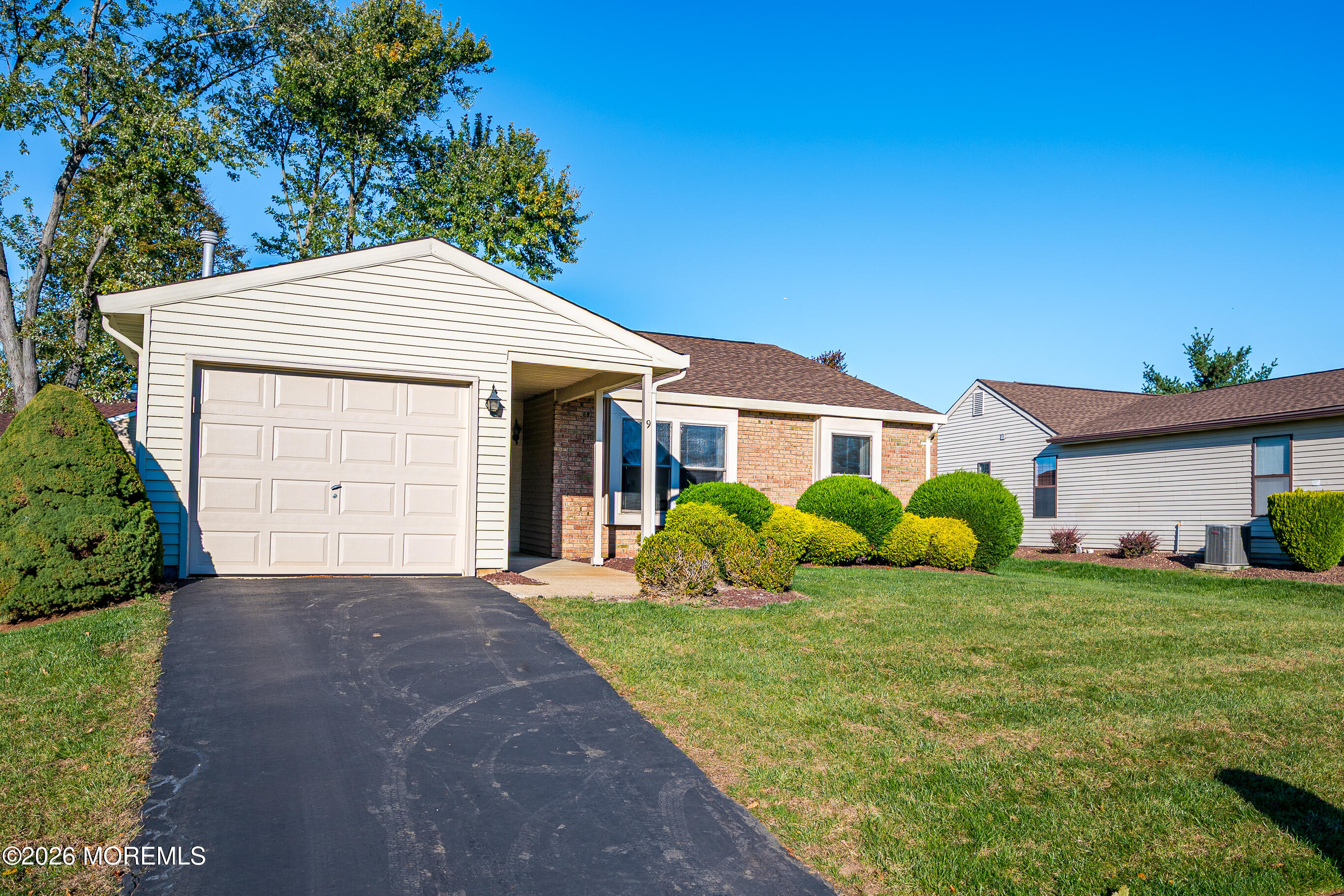 9 Bishop Court Marlboro NJ 07746