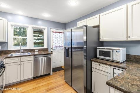 389 Bay Avenue Tuckerton NJ 08087