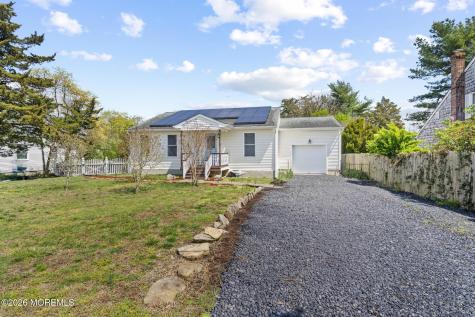 389 Bay Avenue Tuckerton NJ 08087
