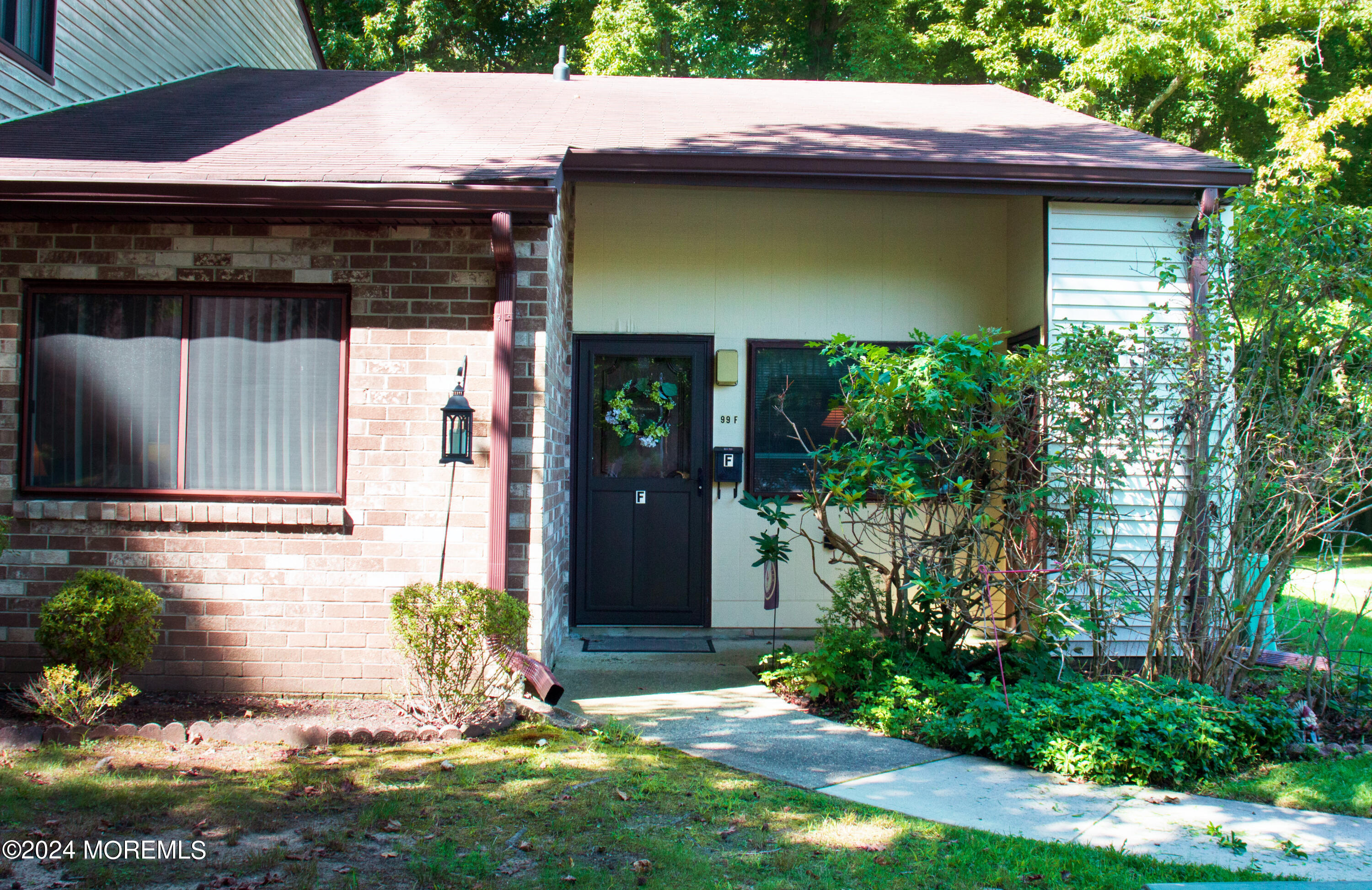 99 Arrowood Road Englishtown NJ 07726