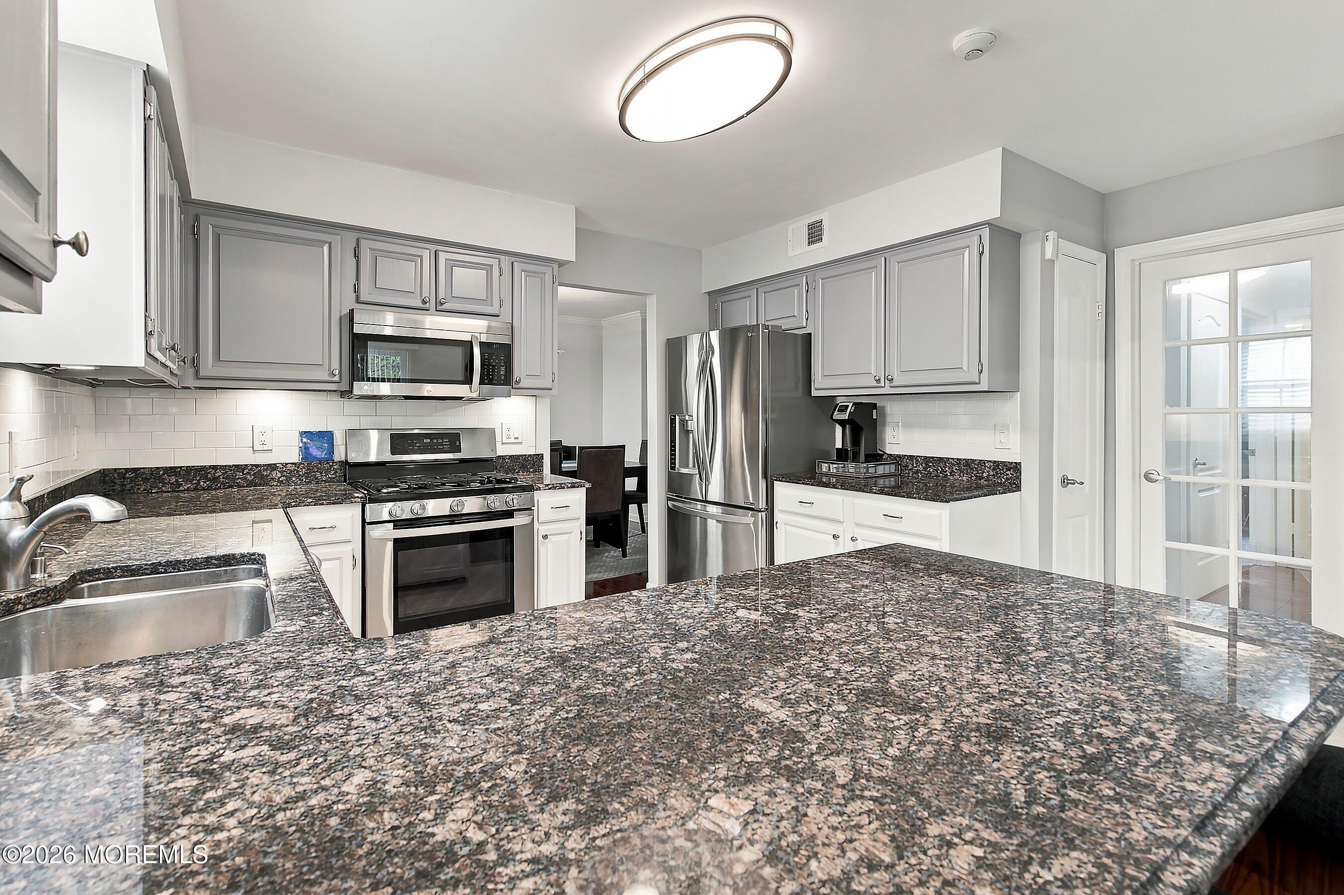 12 Pomeroy Court Jackson NJ 08527