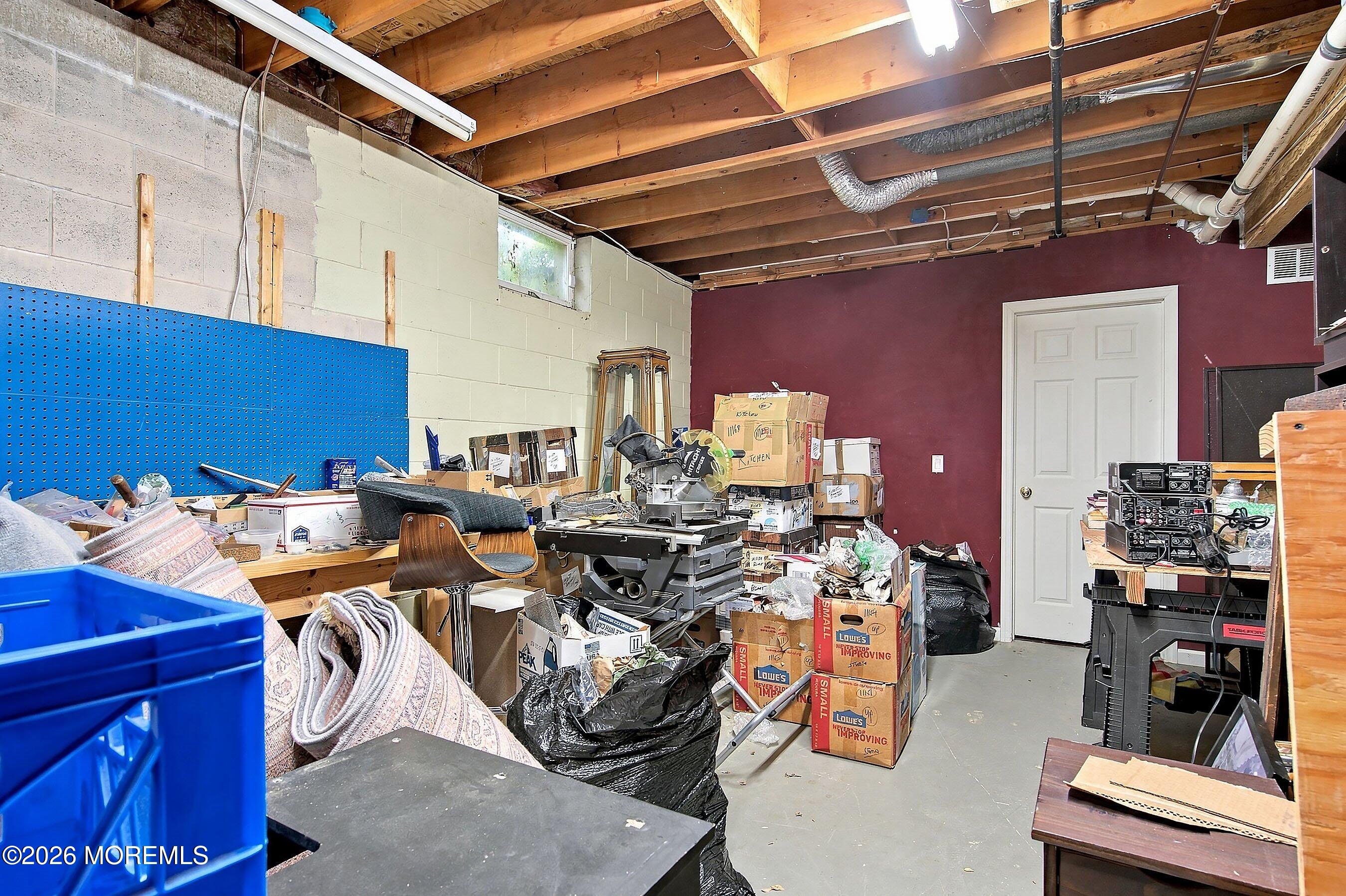 12 Pomeroy Court Jackson NJ 08527