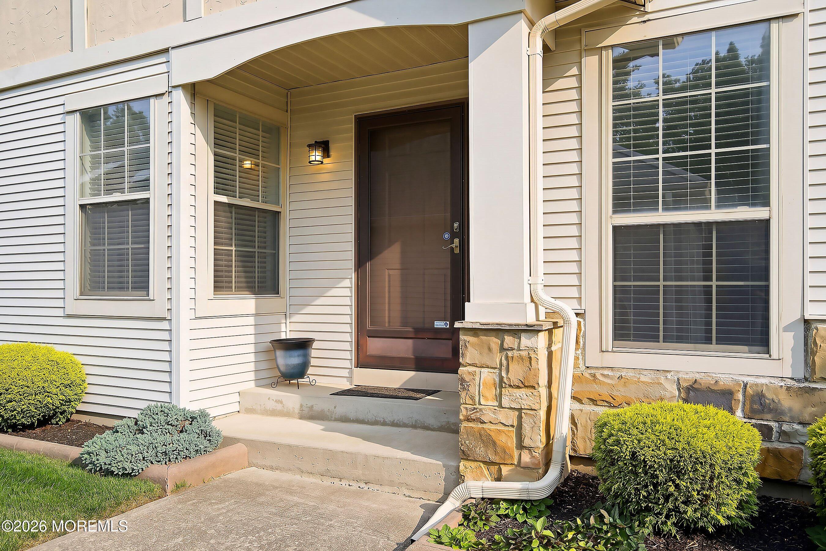 12 Pomeroy Court Jackson NJ 08527