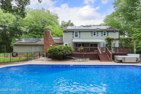 139 Sleepy Hollow Road Red Bank NJ 07701