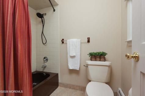 139 Sleepy Hollow Road Red Bank NJ 07701