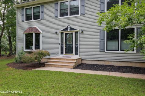 139 Sleepy Hollow Road Red Bank NJ 07701