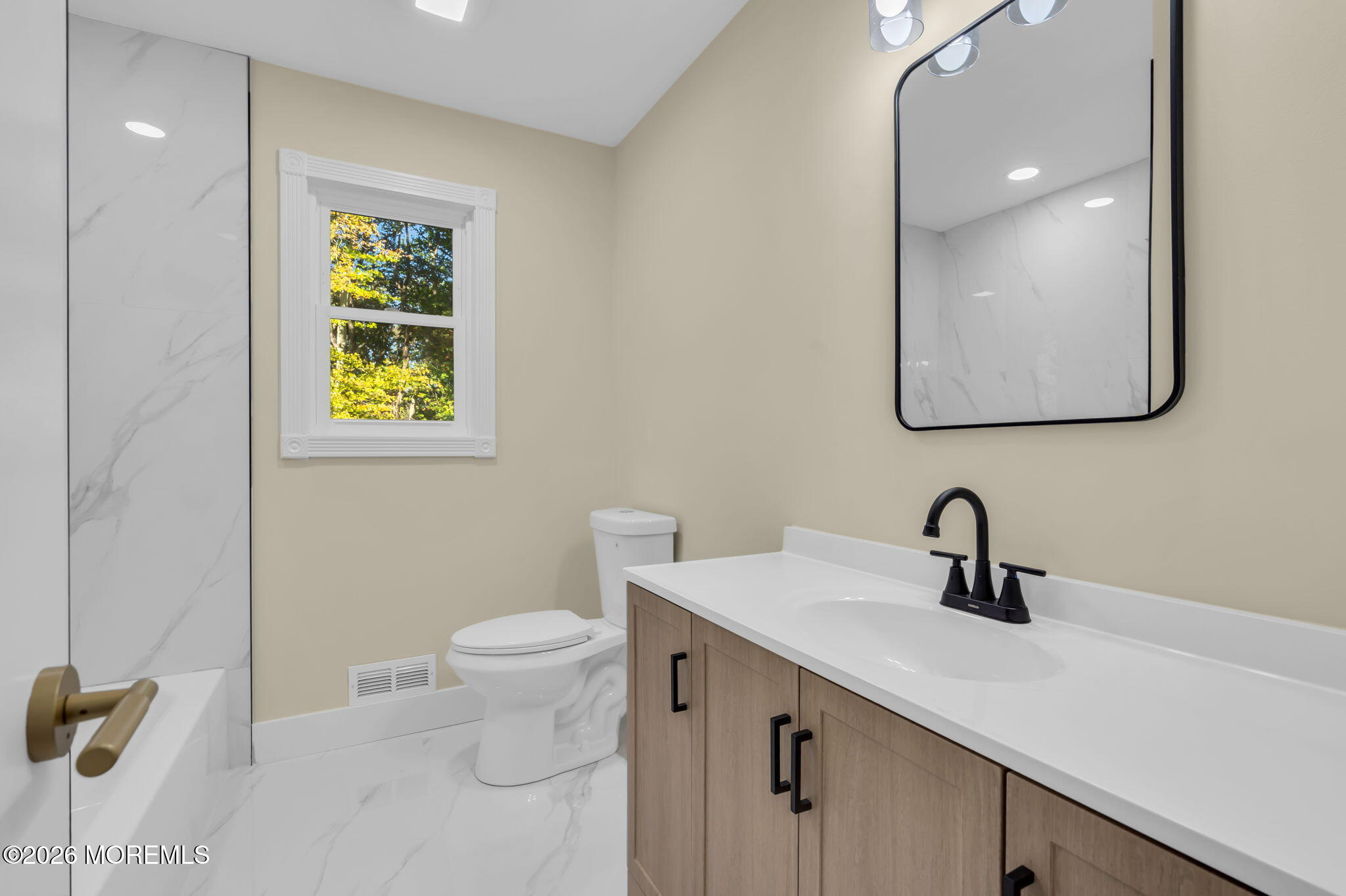 44 Lake Drive Roosevelt NJ 08555