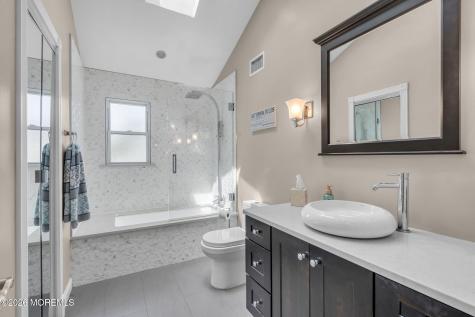 507 Thompson Place Middletown NJ 07748