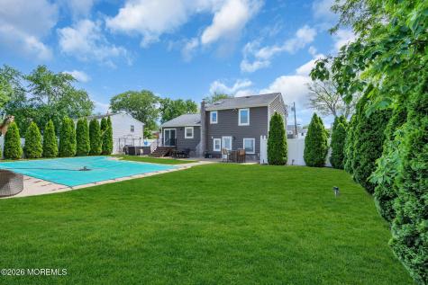507 Thompson Place Middletown NJ 07748